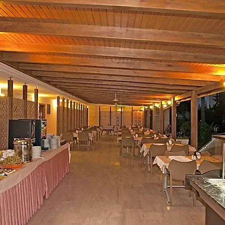 Szálloda Felice Kemer